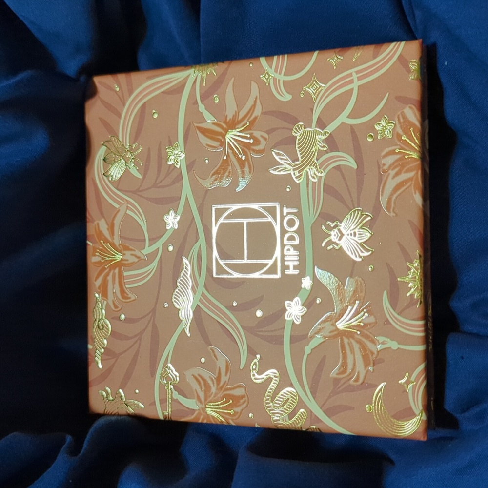 Hipdot Witchy Warms Palette